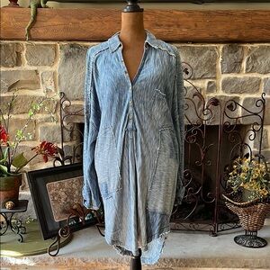 We The Free Blue Denim Tunic Top